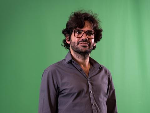 Axel Strachnoy with green screen