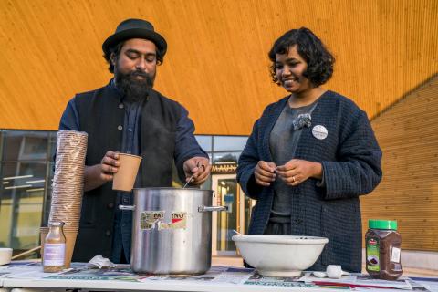 Ali Akbar Mehta and Vidha Saumya offering soupe